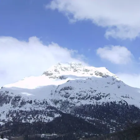 Pensionat Süsom Surlej 3*