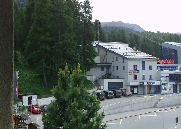 Gasthof Süsom Surlej 3*