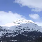 Gæstehus Susom Surlej 3*